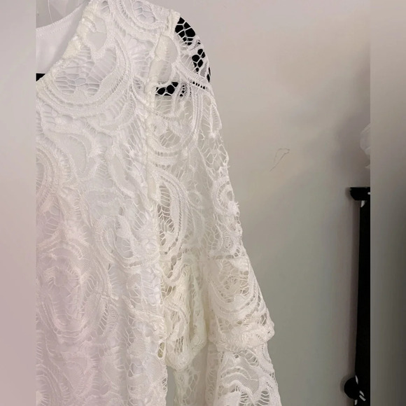 TACERA Ivory dress L w/sheer arm & hem Double bell sleeves NWT knee length - Picture 8 of 9